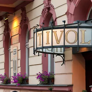 Tivoli Отель